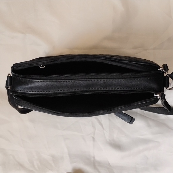 Liz Claiborne Eva Black Faux Leather Crossbody Bag/ NWT - Picture 5 of 7